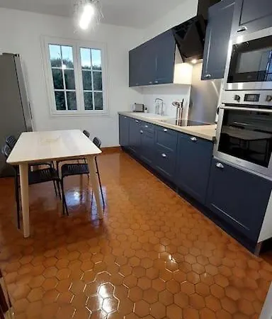 La Du A Saint Pere *