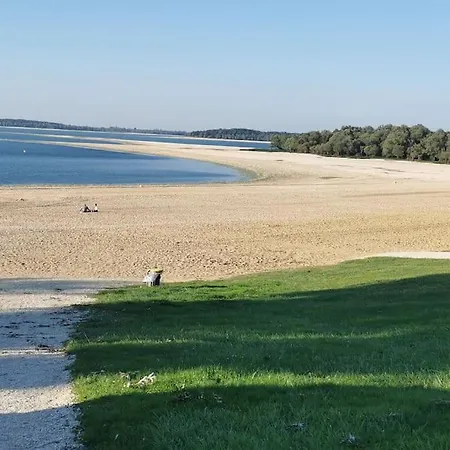 La Du à Saint Père *